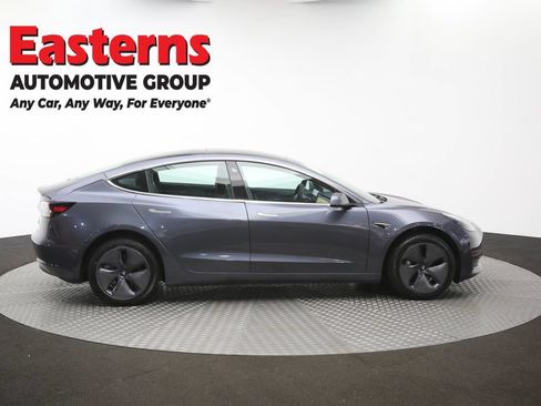 Used 2019 Tesla Model 3 Standard Range Plus RWD image 39