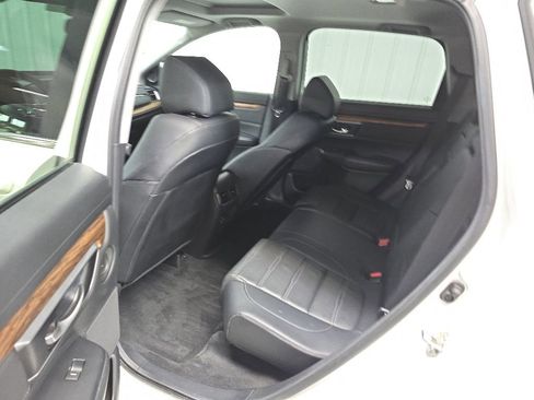 Used 2018 Honda CR-V Touring image 32