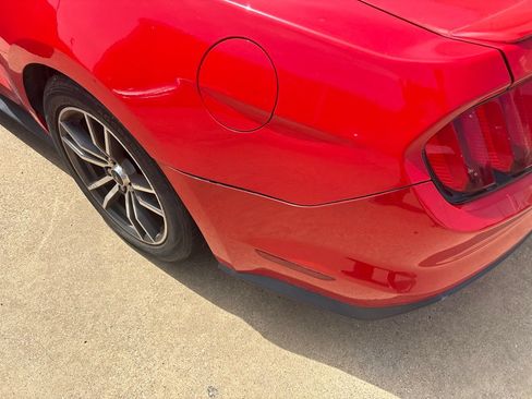 Used 2017 Ford Mustang Premium RWD image 3