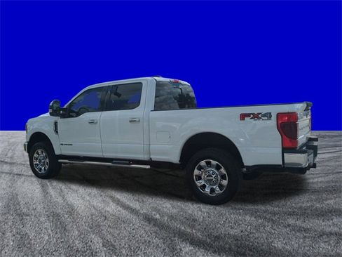 Certified 2021 Ford F250 Lariat w/ FX4 Off-Road Package image 6