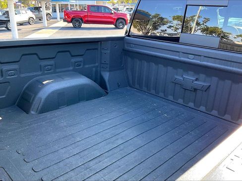 Certified 2025 Chevrolet Silverado 1500 ZR2 w/ Technology Package image 6