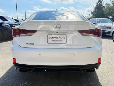 Used 2019 Lexus IS 300 F Sport w/ F Sport Package RWD image 6