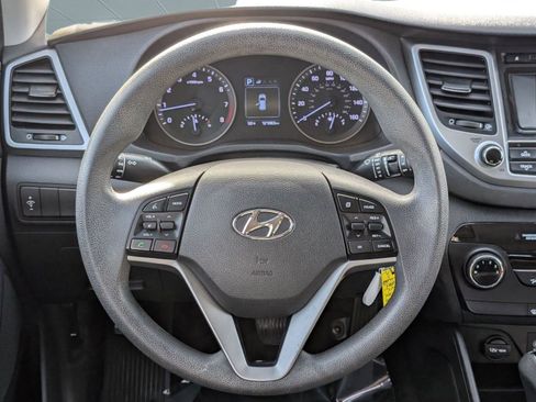 Used 2016 Hyundai Tucson SE image 17