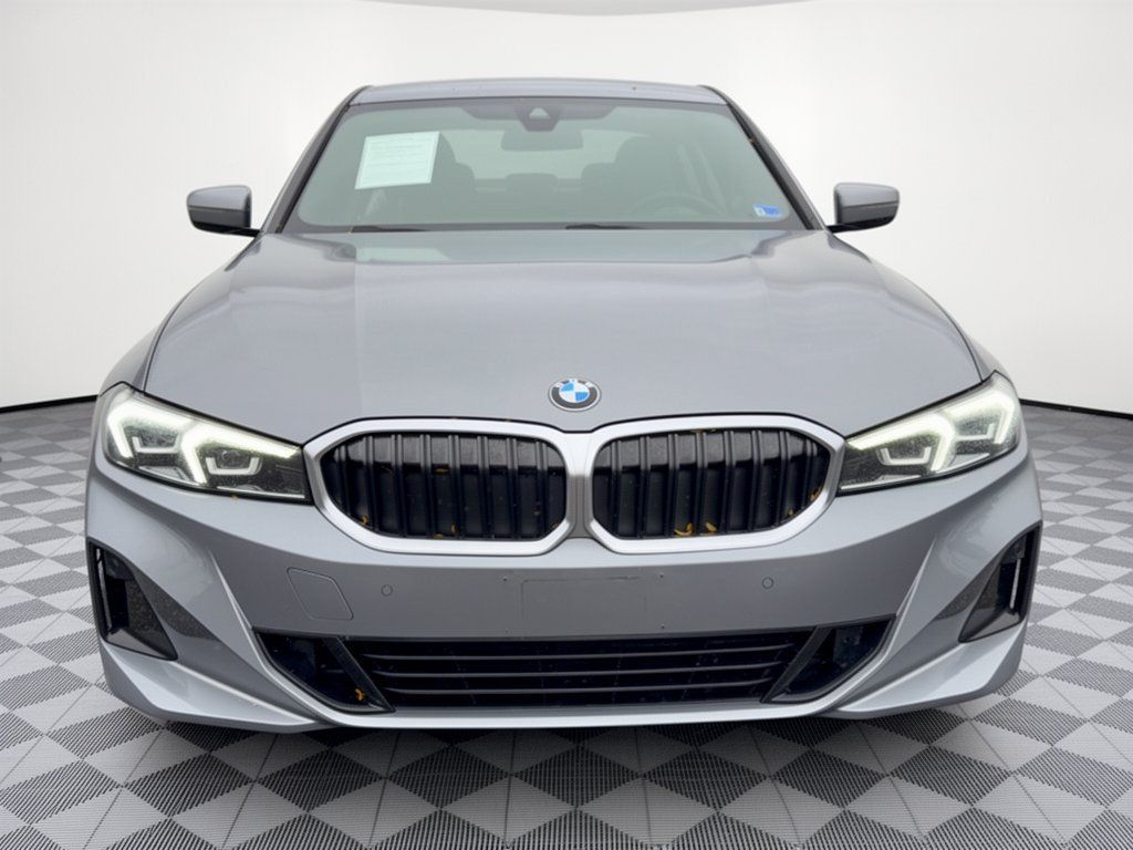 Certified 2023 BMW 330i xDrive Sedan w/ Premium Package AWD/4WD image 6