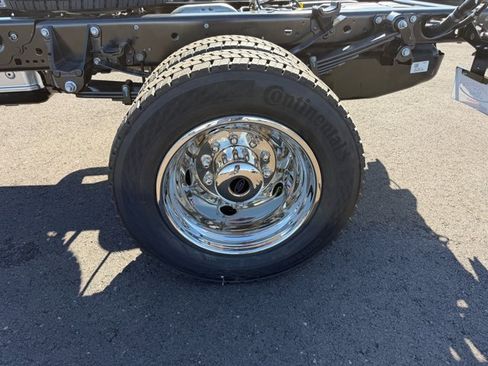 New 2026 Ford F550 4x4 Supercab Super Duty image 19