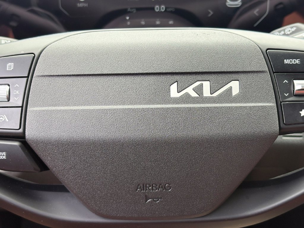 New 2026 Kia Sportage SX FWD image 29
