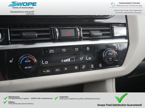Used 2023 Nissan Pathfinder SL w/ Lighting Package (N92) AWD/4WD image 22