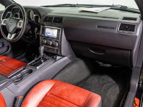 Used 2013 Dodge Challenger R/T Plus image 41