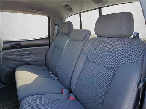 Used 2009 Toyota Tacoma PreRunner image 16