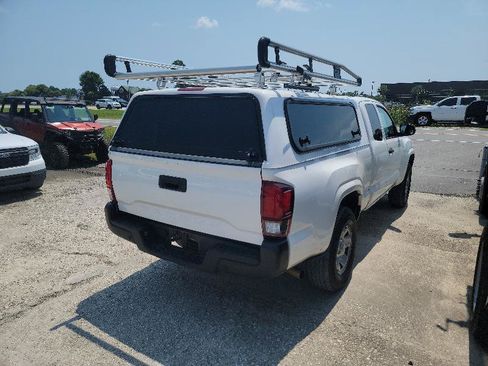 Used 2023 Toyota Tacoma SR RWD image 7