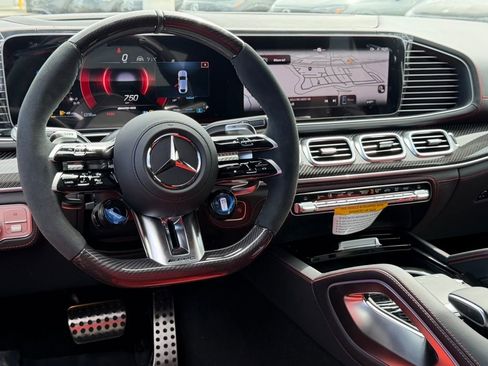 New 2026 Mercedes-Benz GLE 63 AMG S image 26