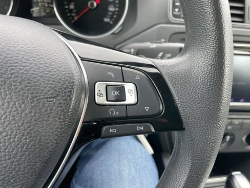 Used 2016 Volkswagen Jetta S image 19
