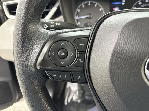 Used 2023 Toyota Corolla LE image 36
