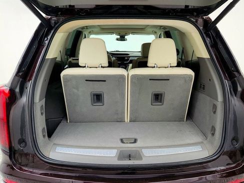Used 2021 Cadillac XT6 Premium Luxury FWD image 22
