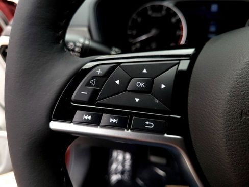 New 2025 Nissan Altima 2.5 SL image 13