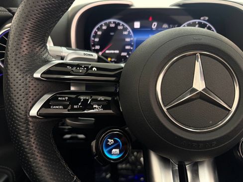 Used 2023 Mercedes-Benz SL 55 AMG 4MATIC image 13