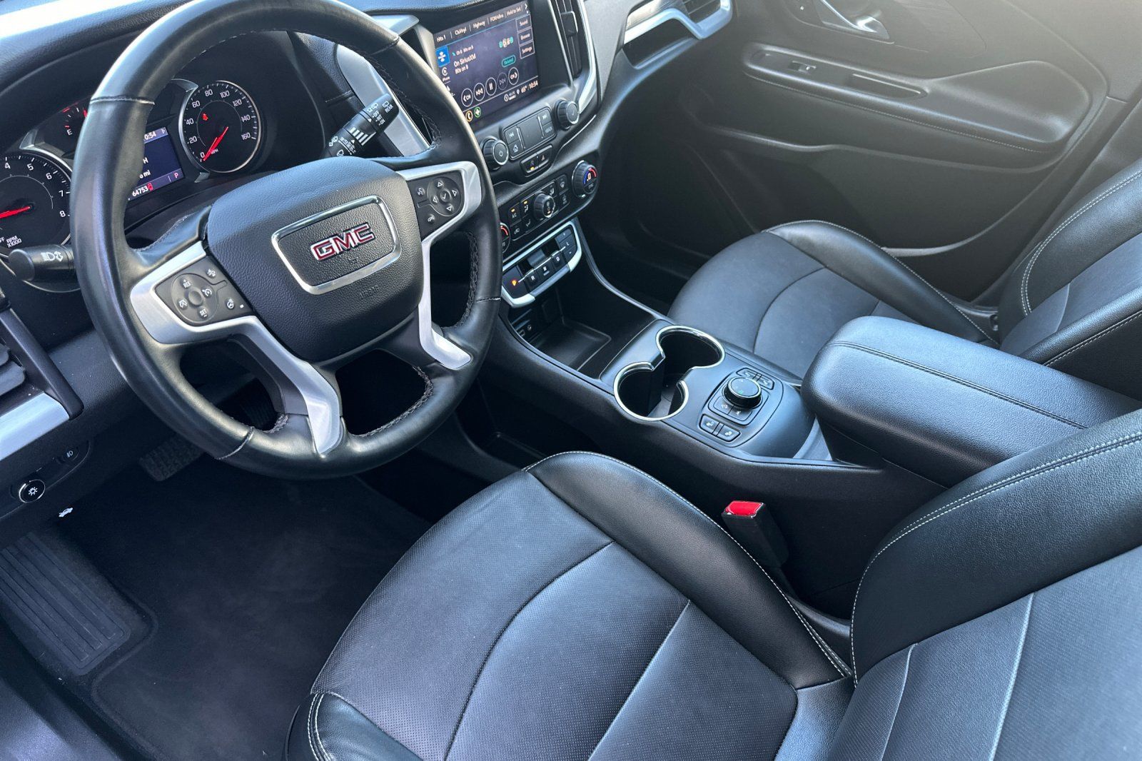 Used 2023 GMC Terrain SLT AWD/4WD image 10