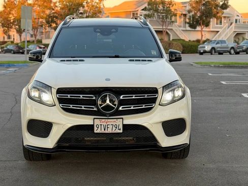 Used 2017 Mercedes-Benz GLS 550 4MATIC image 3
