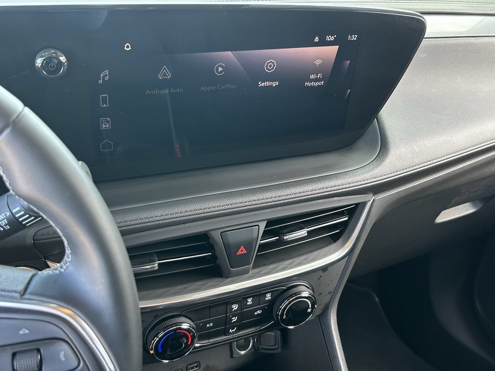 Certified 2024 Buick Encore GX Preferred FWD image 29