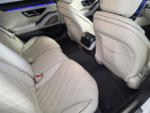 Certified 2023 Mercedes-Benz S 580 4MATIC Sedan image 27