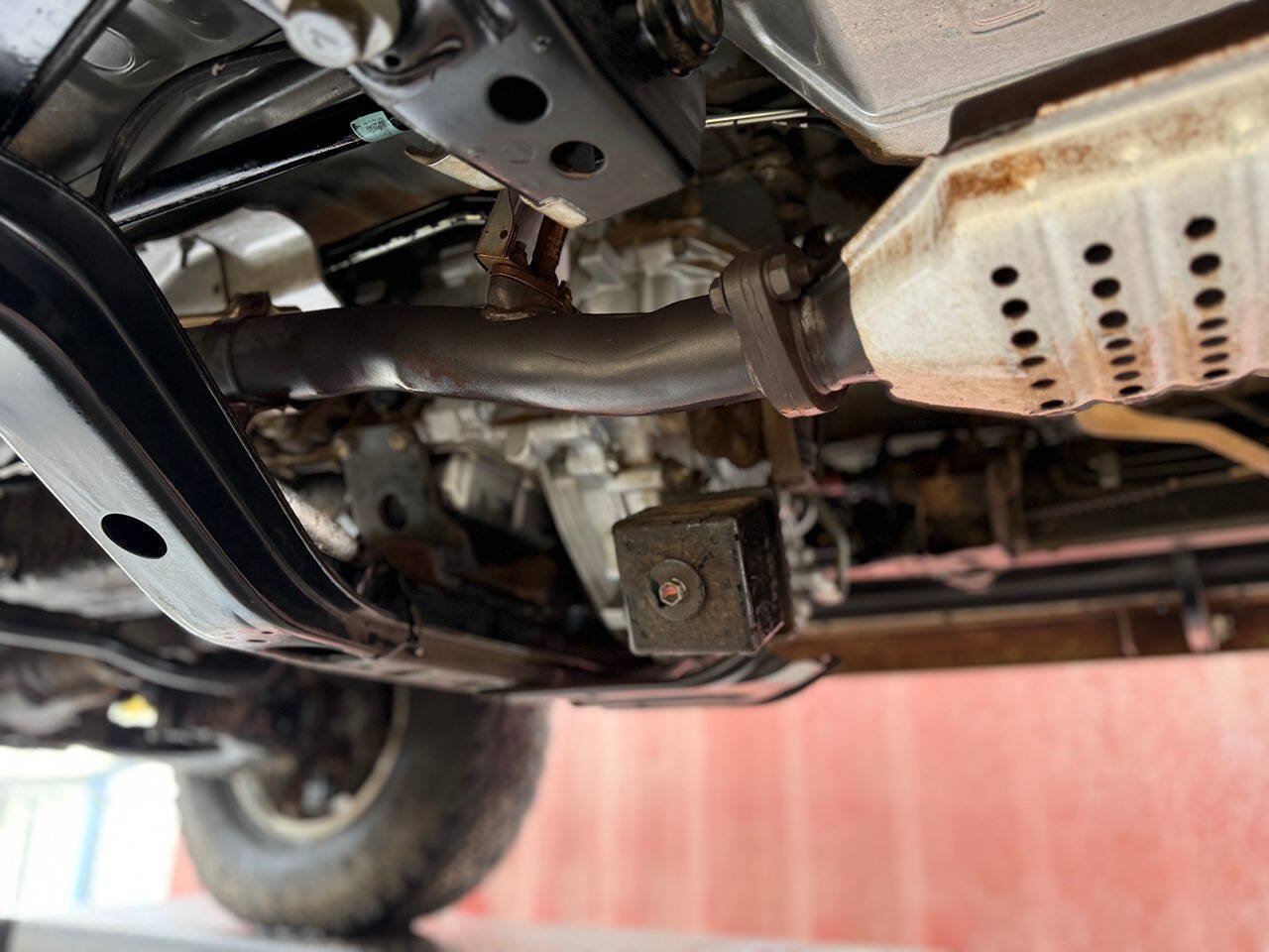 Used 1990 Toyota 4Runner SR5 AWD/4WD image 17