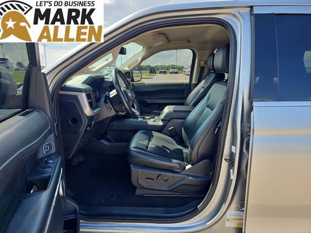 Used 2024 Ford Expedition XLT AWD/4WD image 18