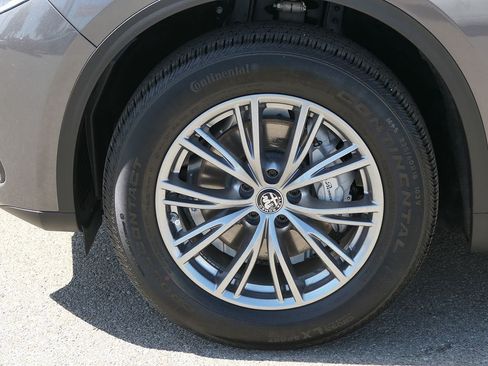 Used 2023 Alfa Romeo Stelvio Sprint RWD image 8