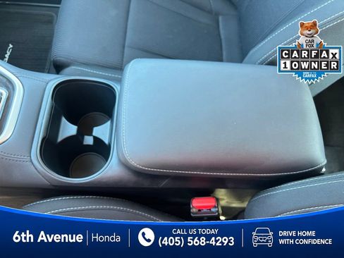 Used 2025 Subaru Legacy Premium AWD/4WD image 34