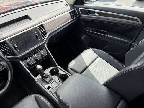 Used 2019 Volkswagen Atlas SE w/ Towing Package FWD image 20