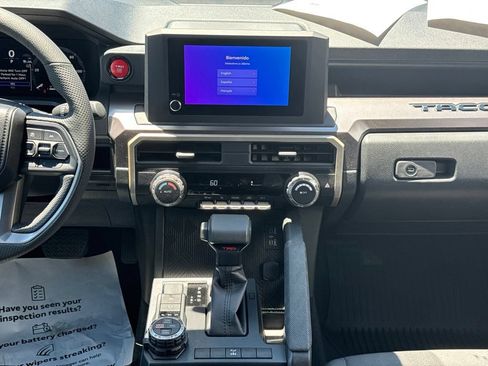 Certified 2026 Toyota Tacoma TRD Off-Road AWD/4WD image 18