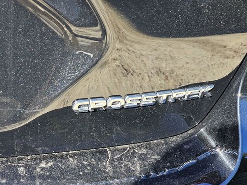Certified 2025 Subaru Crosstrek 2.5i Limited w/ Crosstrek Mirror Package image 11