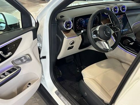 New 2026 Mercedes-Benz GLC 350e 4MATIC image 8