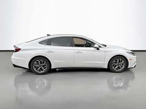 Used 2023 Hyundai Sonata SEL w/ Convenience Package FWD image 4