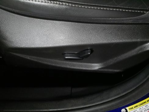 Used 2012 Ford Focus Titanium image 20