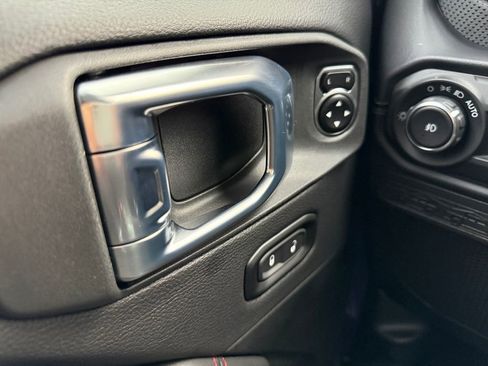 New 2026 Jeep Wrangler Unlimited Rubicon w/ Safety Group image 12