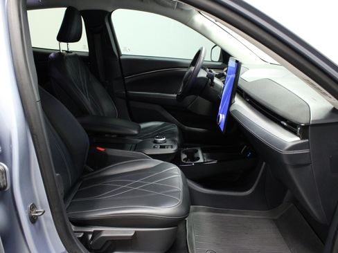 Used 2022 Ford Mustang Mach-E Select w/ Comfort/Technology Package image 14