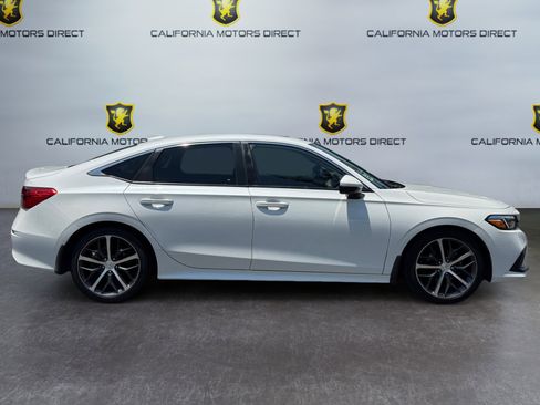 Used 2023 Honda Civic Touring image 6