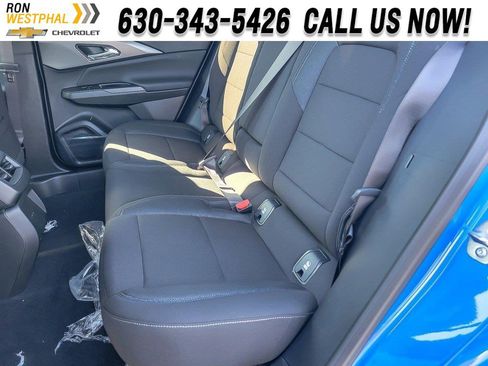 New 2026 Chevrolet Equinox EV LT image 9