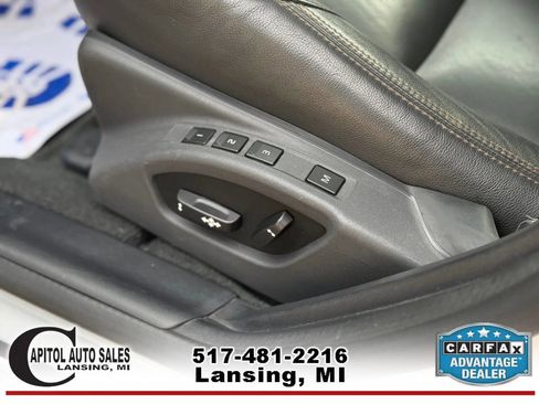 Used 2017 Volvo V60 T5 Cross Country Platinum w/ Climate Package image 16