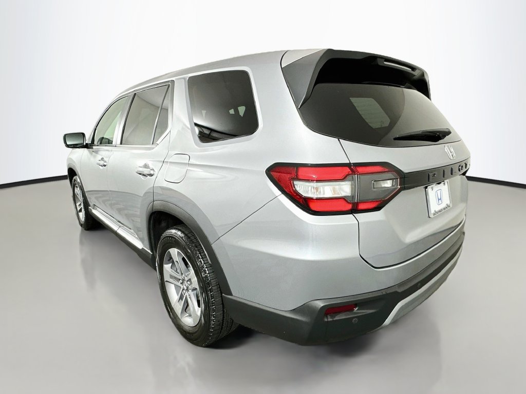 Certified 2025 Honda Pilot EX-L image 7