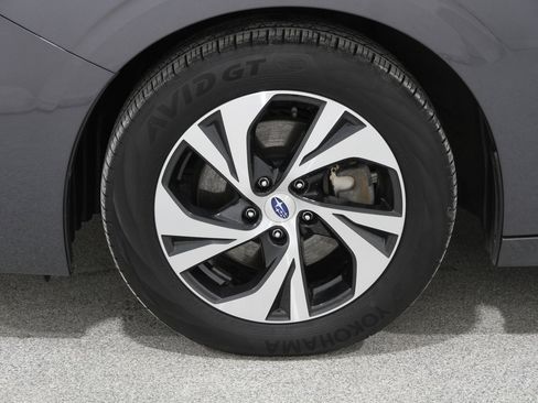 Used 2023 Subaru Legacy Premium image 22