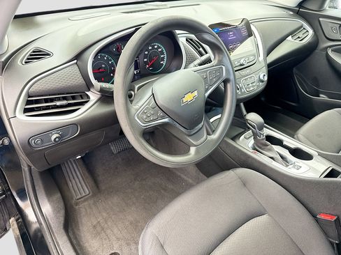 Used 2024 Chevrolet Malibu LT FWD image 7