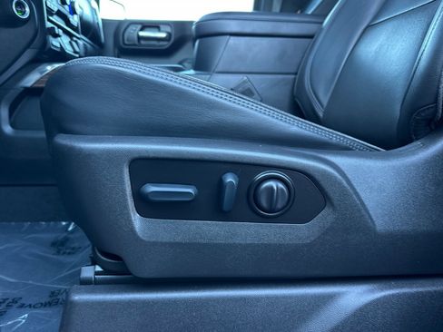 Used 2022 Chevrolet Silverado 1500 High Country w/ LPO, Dark Essentials Package image 13