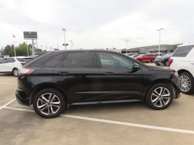 Used 2018 Ford Edge Sport w/ Equipment Group 401A AWD/4WD image 7