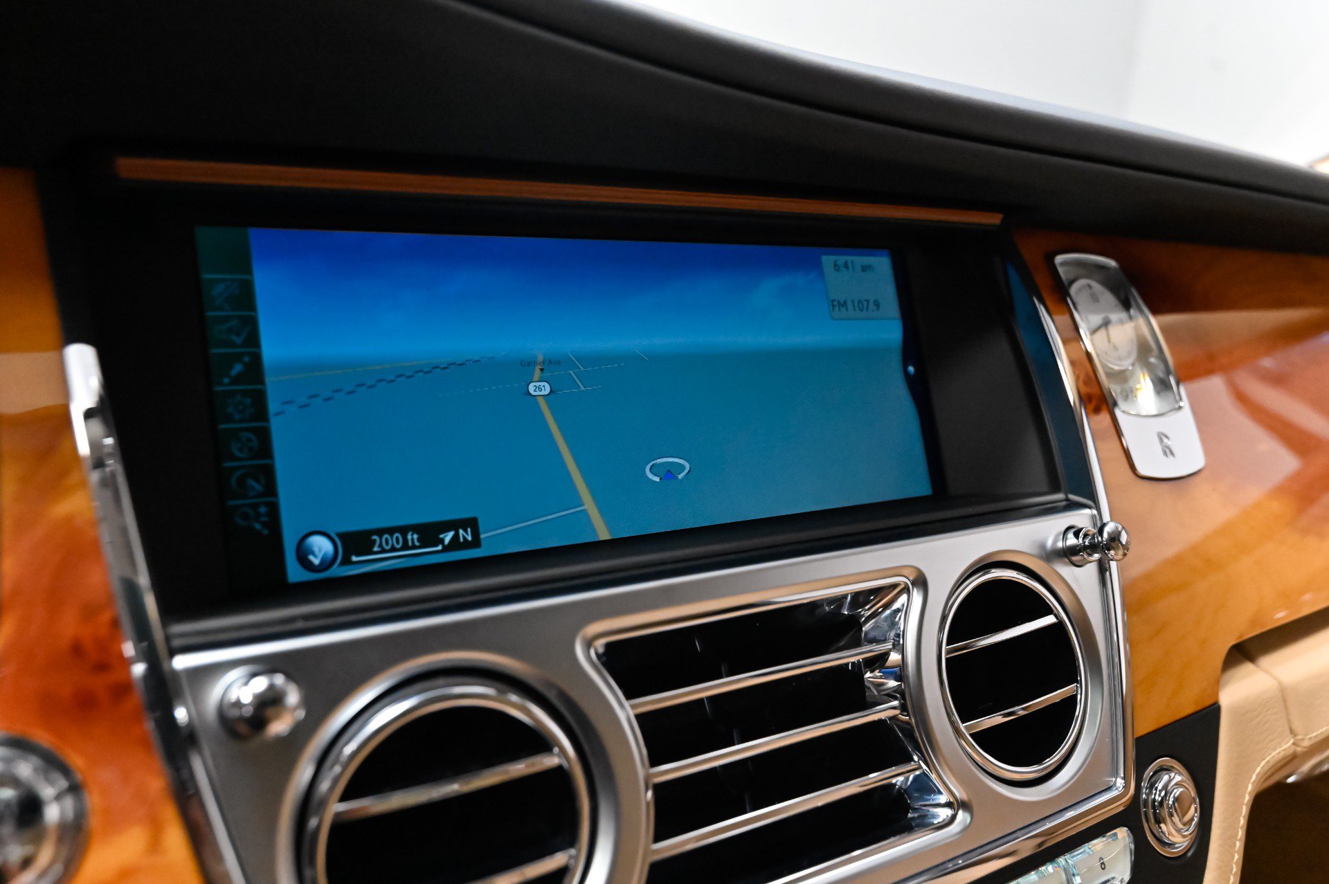 Used 2012 Rolls-Royce Ghost RWD image 56