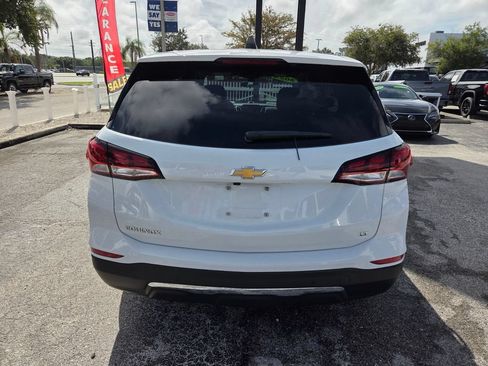 Used 2024 Chevrolet Equinox LT FWD image 12