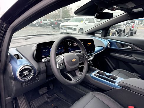 New 2026 Chevrolet Equinox EV LT w/ LPO, All-Weather Mat Package AWD/4WD image 42