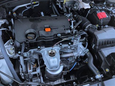 Used 2025 Honda HR-V LX image 28