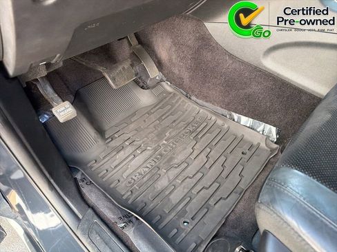 Certified 2018 Jeep Grand Cherokee Altitude RWD image 51
