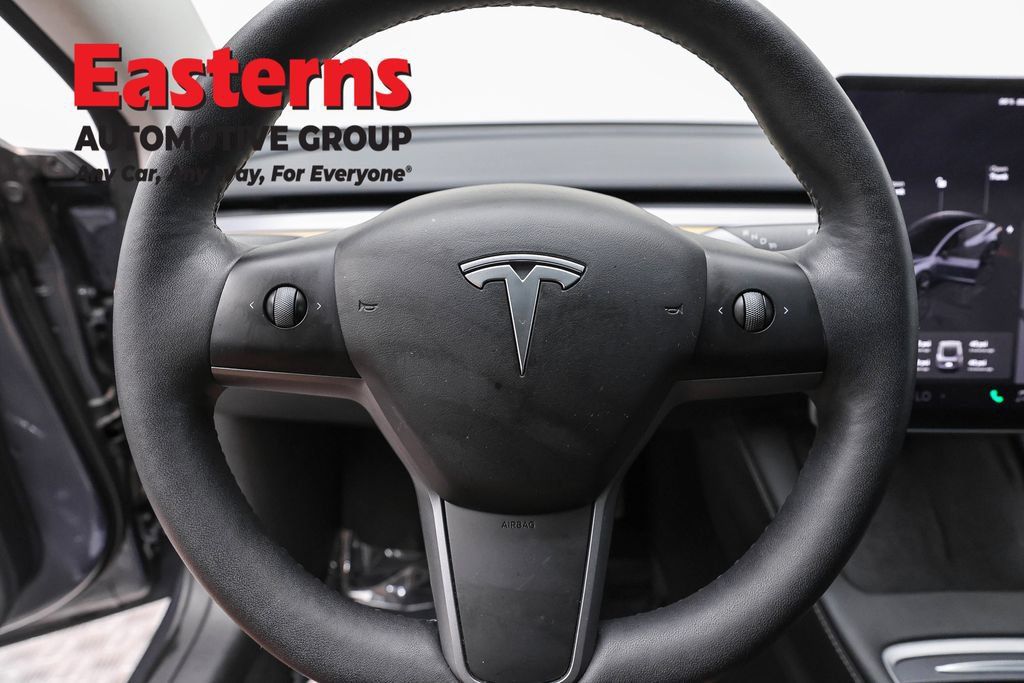 Used 2023 Tesla Model 3 Standard Range RWD image 12